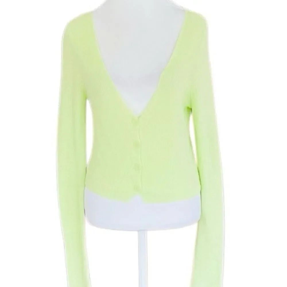 American Eagle Outfitters Pistachio Green Cropped button front Cardigan size S